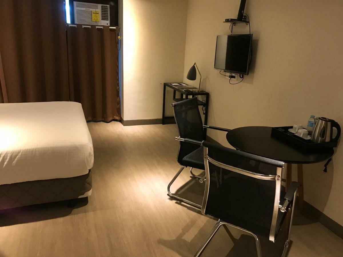 Maxx Hotel Ortigas Pasig City المظهر الخارجي الصورة